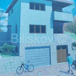 Tugare, građevinska parcela s velikim voćnjakom