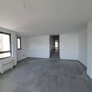 Turanj, luksuzni stanovi uz plažu, prodaja