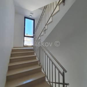 Turanj, luksuzni stanovi uz plažu, prodaja