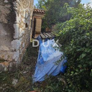 UGLJAN, LUKORAN - Kamena kuća za adaptaciju