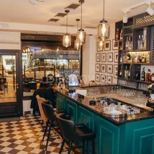 Ugostiteljski lokal na dvije etaže, prodaja, prilika