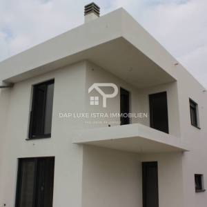 Umag Duplex kuća 121m2 s bazenom i pogledom na more