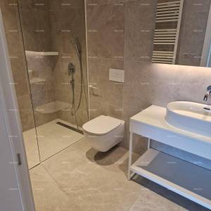 Umag. Prodajemo apartman u luksuznom Aparthotelu! Crveni Vrh