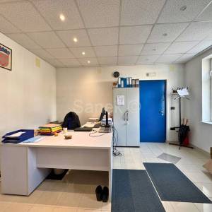 Uredski poslovni prostor