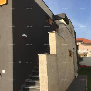 Valbandon, kuća sa bazenom, saunom i jacuzzijem, blizu plaže!