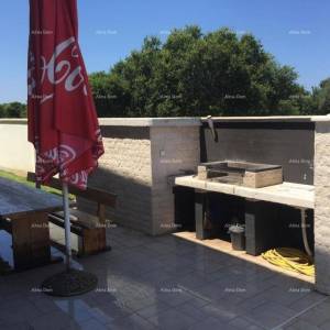 Valbandon, kuća sa bazenom, saunom i jacuzzijem, blizu plaže!