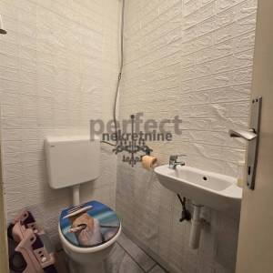 Velika Gorica, komforan i prostran 4-sob. stan od 80m2, 1. kat,  lift