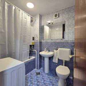 Velika Gorica, kuća u nizu, 110 m2, vrt, prilika