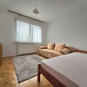 Velika Gorica, kuća u nizu, 110 m2, vrt, prilika