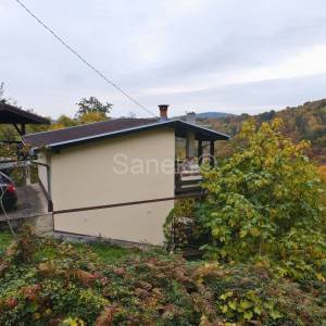 Vikendica s vinogradom u okolici Samobora