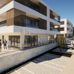 VINJERAC, LUKSUZNI APARTMAN 80m2  S TERASOM I BAZENOM