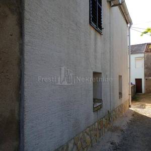 VIR - DVOJNA KUĆA U CENTRU