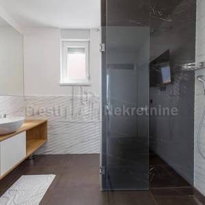 VIR – Luksuzna Vila 200 m2 s bazenom