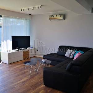 VIR – Luksuzna Vila 200 m2 s bazenom