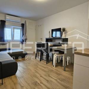 Vir – Samostojeća kuća s četiri moderno uređena apartmana, 170 m²