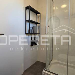 Vir – Samostojeća kuća s četiri moderno uređena apartmana, 170 m²