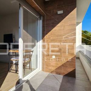 Vir – Samostojeća kuća s četiri moderno uređena apartmana, 170 m²