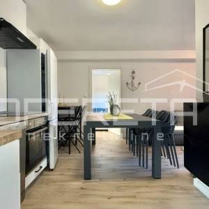 Vir – Samostojeća kuća s četiri moderno uređena apartmana, 170 m²