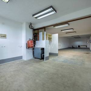 Višenamjenski poslovni prostor na prodaju