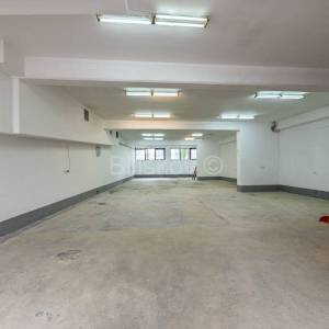 Višenamjenski poslovni prostor na prodaju