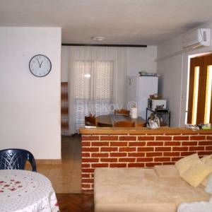 Vodice. atraktivna lokacija, dvojna kuća, prodaja