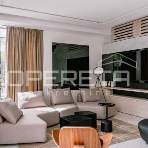 *** Vodice - moderna vila s bazenom ***