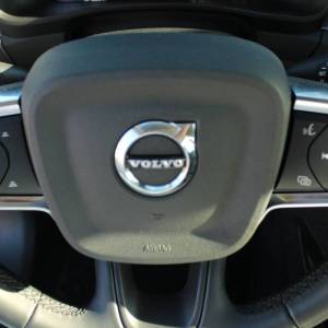 Volvo XC40 T5 Plug-in Hybrid AUTOMATIK *LED, NAVIGACIJA, KAMERA