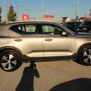 Volvo XC40 T5 Plug-in Hybrid AUTOMATIK *LED, NAVIGACIJA, KAMERA