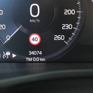 Volvo XC40 T5 Plug-in Hybrid AUTOMATIK *LED, NAVIGACIJA, KAMERA