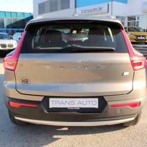 Volvo XC40 T5 Plug-in Hybrid AUTOMATIK *LED, NAVIGACIJA, KAMERA