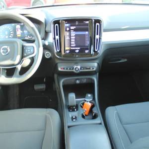 Volvo XC40 T5 Plug-in Hybrid AUTOMATIK *LED, NAVIGACIJA, KAMERA