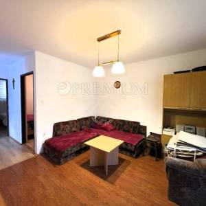 Vrbnik, okolica, samostojeća kuća s okućnicom!