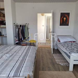 Vrbovsko, kuća za odmor, uređena okućnica