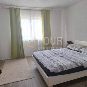 Vrbovsko, kuća za odmor, uređena okućnica