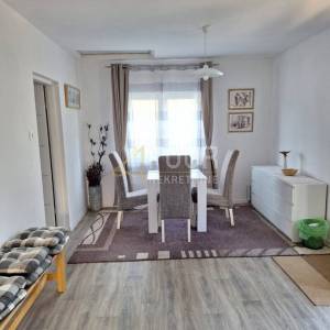 Vrbovsko, kuća za odmor, uređena okućnica