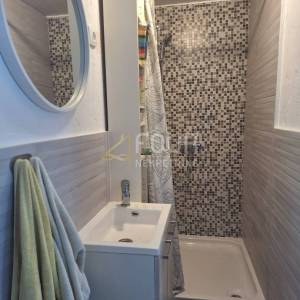 Vrbovsko, kuća za odmor, uređena okućnica