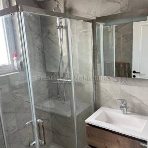 VRSI-KAMENA VILLA S BAZENOM-ODLIČNA!