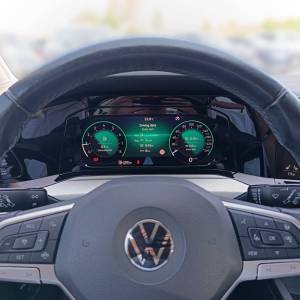 VW Golf 8 1.5 TSI LIFE