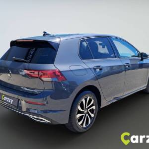 VW Golf 8 2.0 BMT LIFE