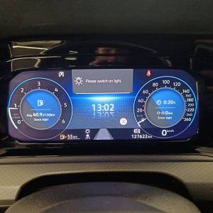 VW Golf 8 2,0 TDI ACTIVE