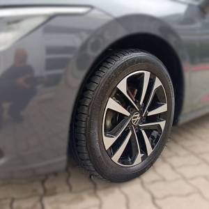 VW Golf 8 2.0 TDI BMT LIFE