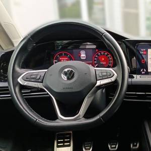 VW Golf 8 2.0 TDI BMT LIFE