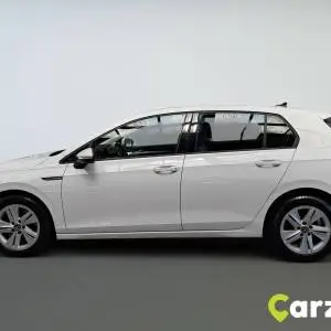 VW Golf 8 2,0 TDI LIFE