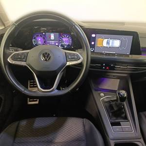 VW Golf 8 2.0 TDI
