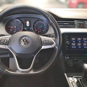 VW Passat 2.0 TDI DSG BUSINESS