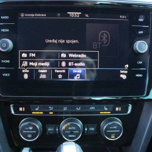 VW Passat 2.0 TDi DSG R-Line *NAVIGACIJA, LED, KAMERA*