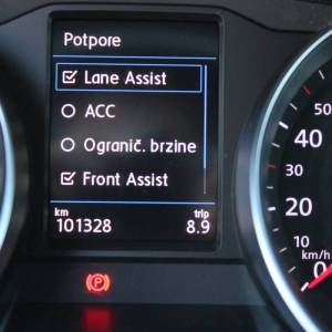 VW Passat 2.0 TDi DSG R-Line *NAVIGACIJA, LED, KAMERA*