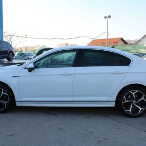 VW Passat 2.0 TDi DSG R-Line *NAVIGACIJA, LED, KAMERA*