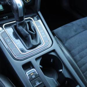 VW Passat 2.0 TDi DSG R-Line *NAVIGACIJA, LED, KAMERA*