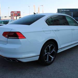 VW Passat 2.0 TDi DSG R-Line *NAVIGACIJA, LED, KAMERA*